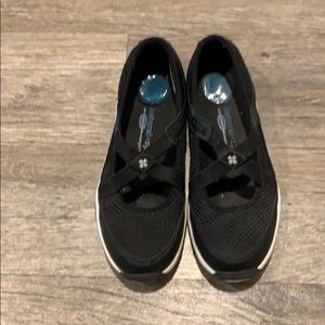 Cute Naturalizer sport athletic shoe